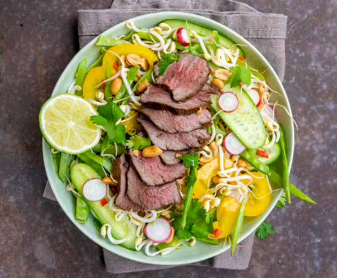 Asiatisk Biffsallad med Vilt